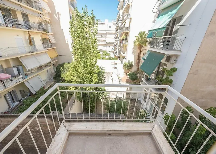 Stylish Luxury Apartment Near Acropolis At Neos Kosmos Metro Station